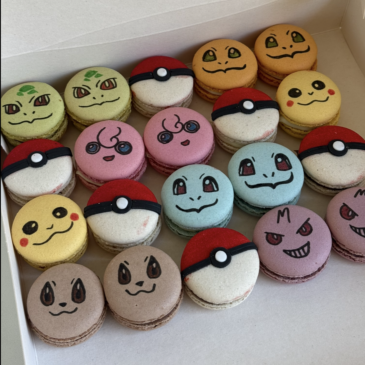 Des mignardises (entre 2 et 4,5€/u)